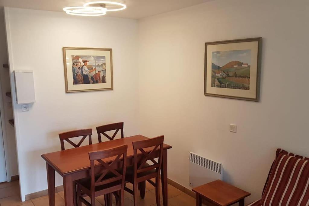 Appartement 1-Appt Avec Piscine A St-Jean Pays-Basque à Uhart-Cize Extérieur photo