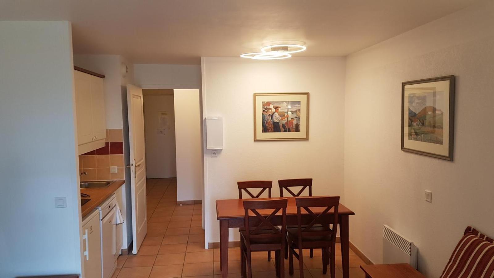 Appartement 1-Appt Avec Piscine A St-Jean Pays-Basque à Uhart-Cize Extérieur photo